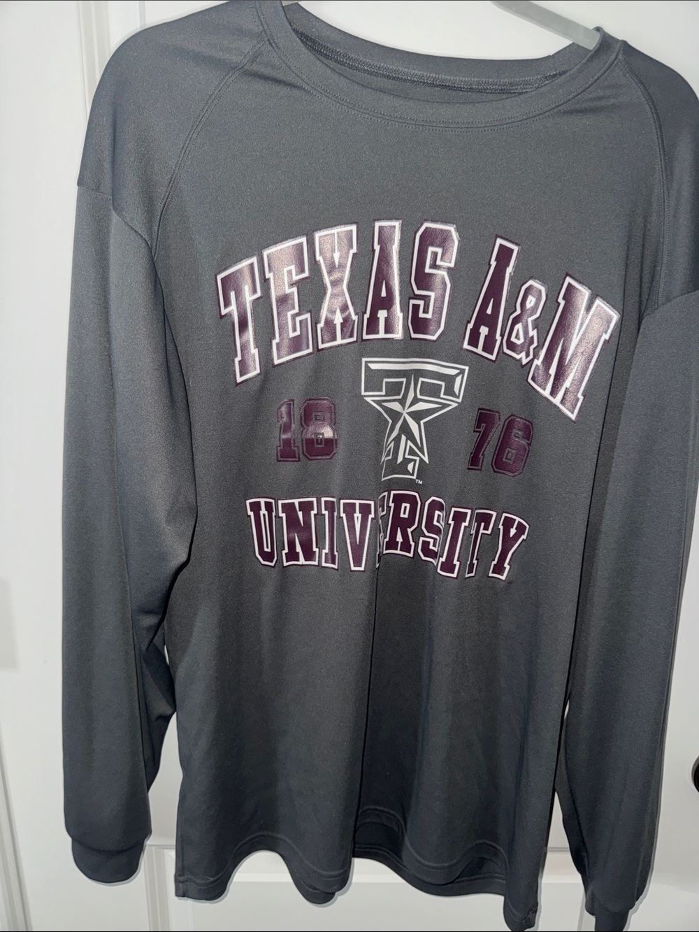 Texas A&M University Gray Long Sleeve Tee Sz L Dri Fit in EUC